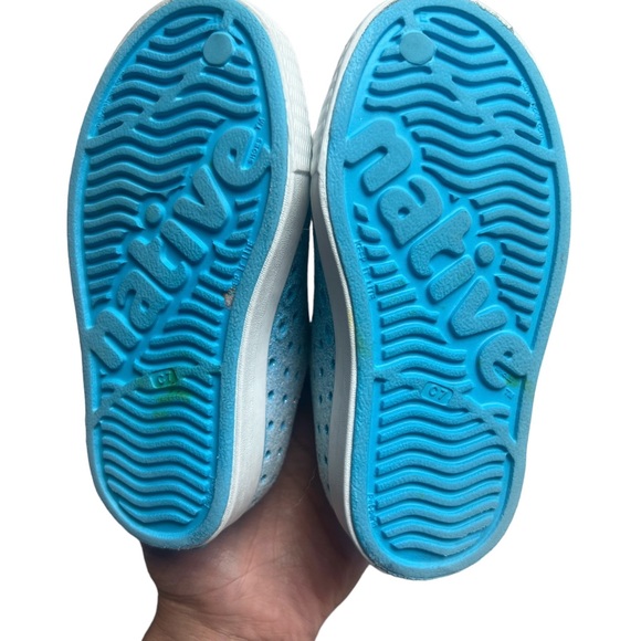 Native Size 7 - Picture 2 of 3